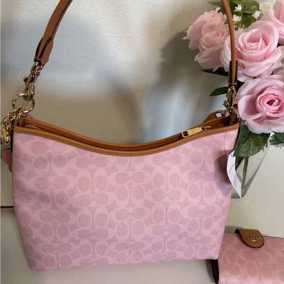 Coach Powder Pink Laurel bag, matching wallet, passport holder, bandeau set! - Picture 8 of 10